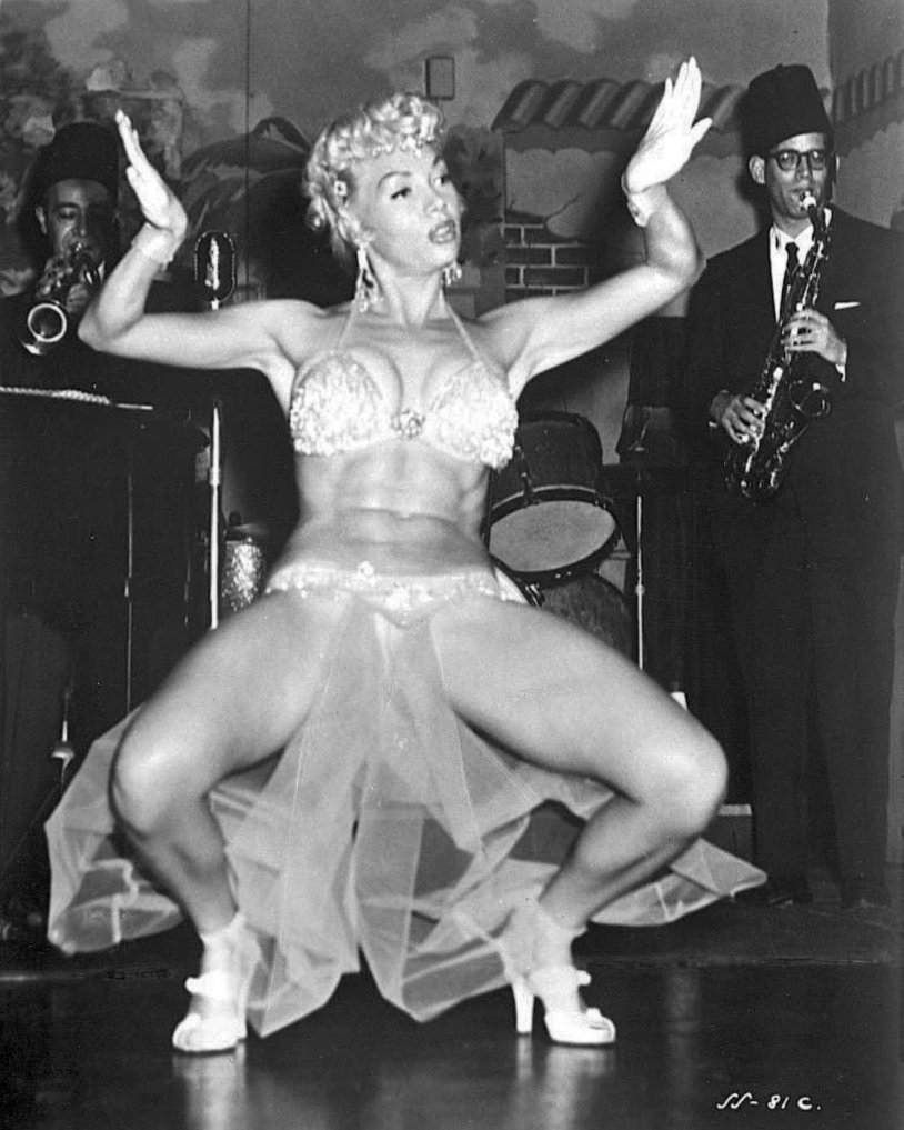 Christina Kright legs