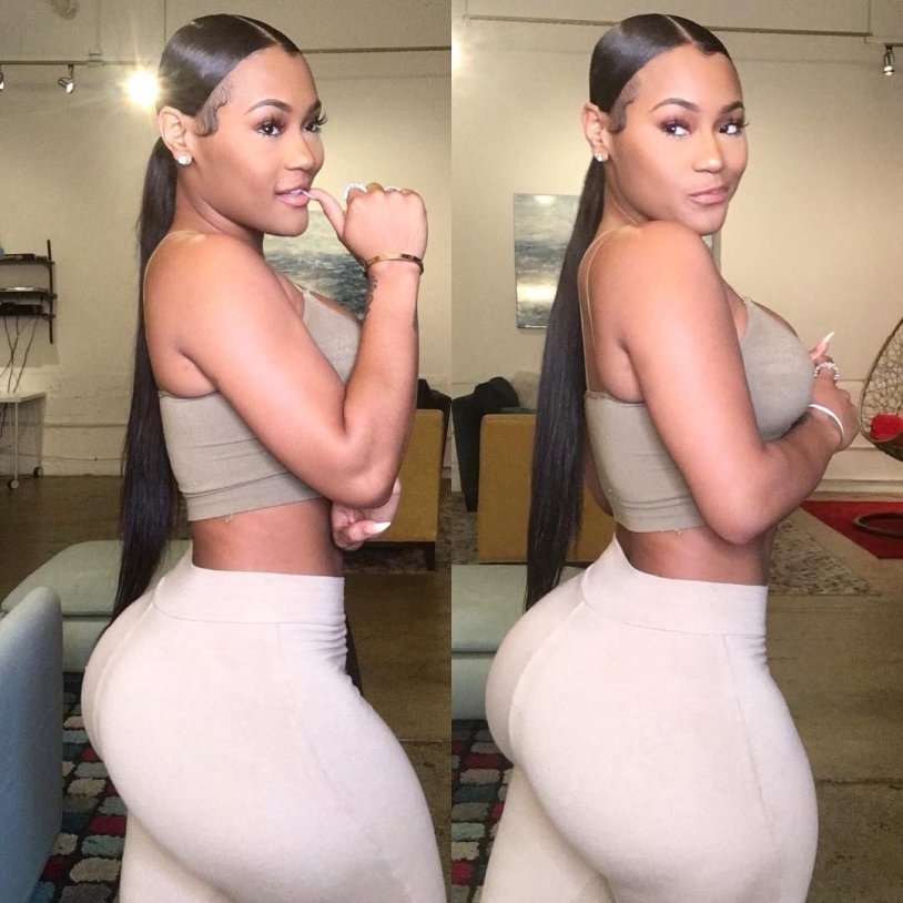 Lira Galore (Lira Mercer) without underwear