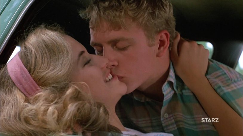 Kelly Preston Shalopai