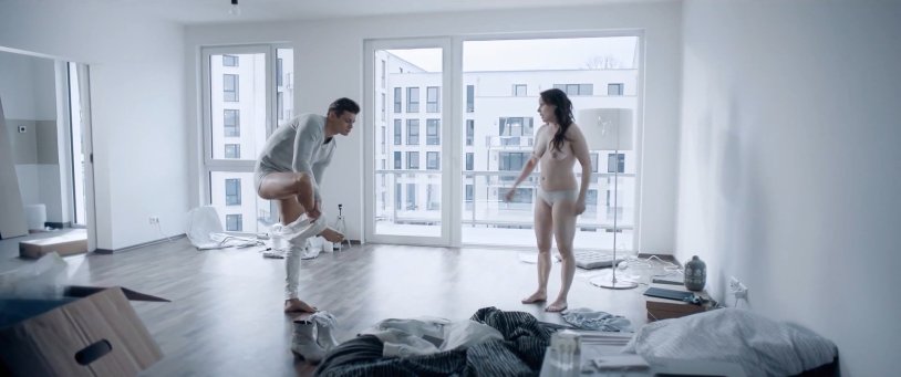 Evita Lima undresses