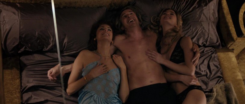 Viva Bianca Erotic scenes