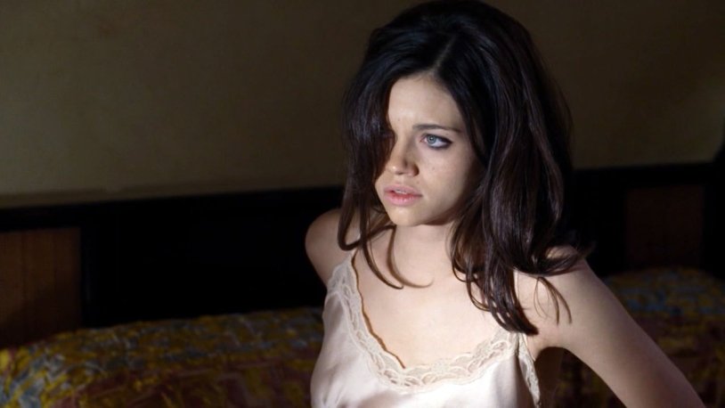 India Ashili Hot photo swimsuit