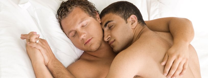 Same -sex male love in bed