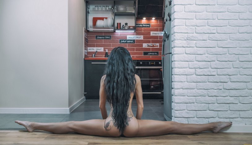 The ideal naked body of a woman