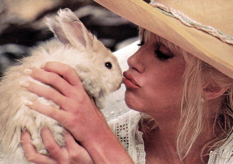 Suzanne Varin is hot