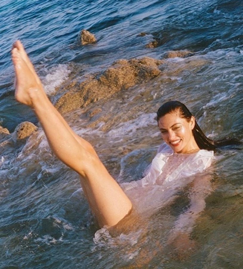 Fibi Tonkin Naked during the shooting of the series Ancients