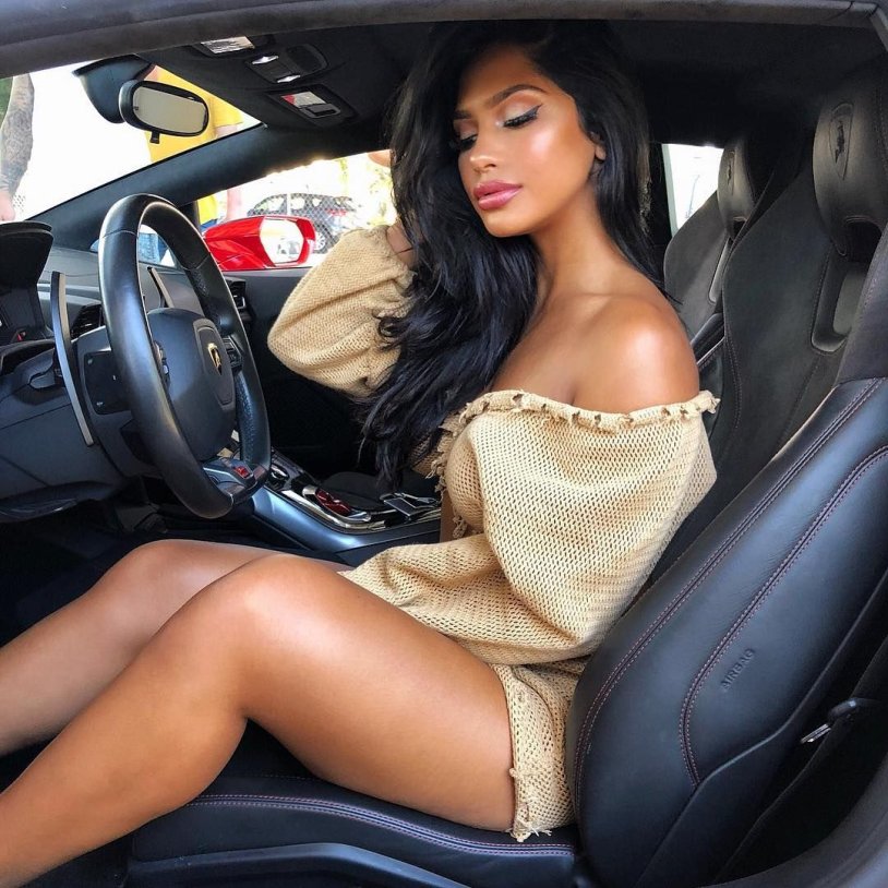 Gallienne Nabila Hot