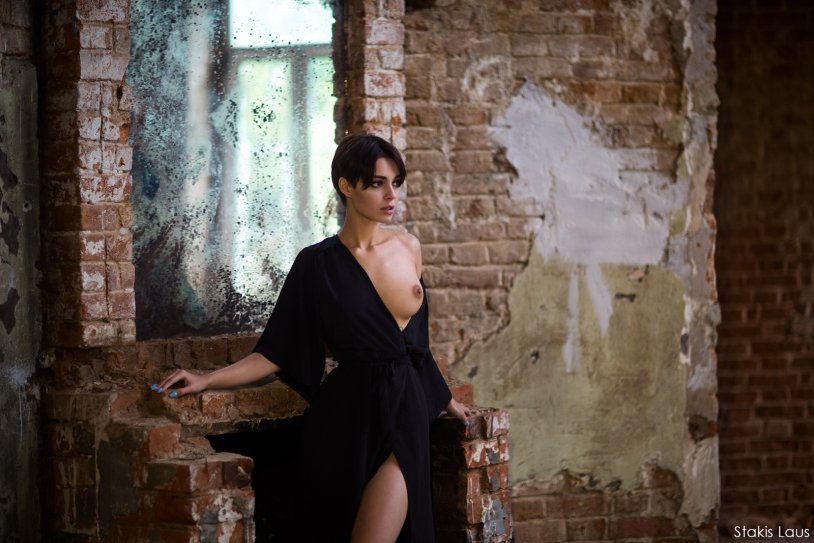 PhotoGrapher: Stakis Laus Model: Tanya Frost