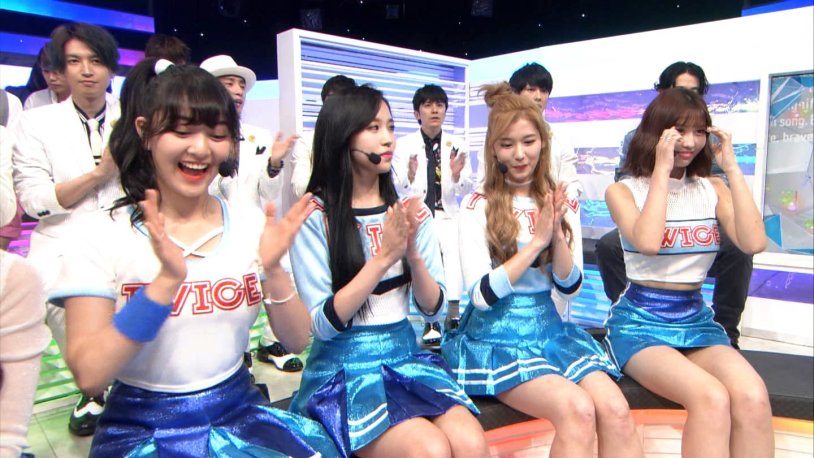 K pop Dancing drawings Twice