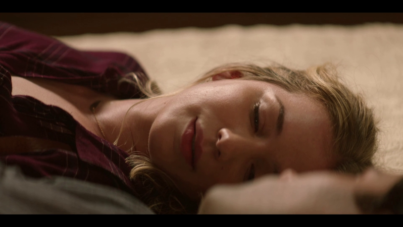 Elizabeth Mitchell Dead Summer