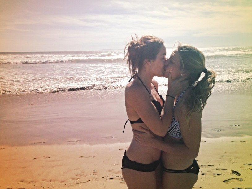 Beautiful girls Lizbiyanka