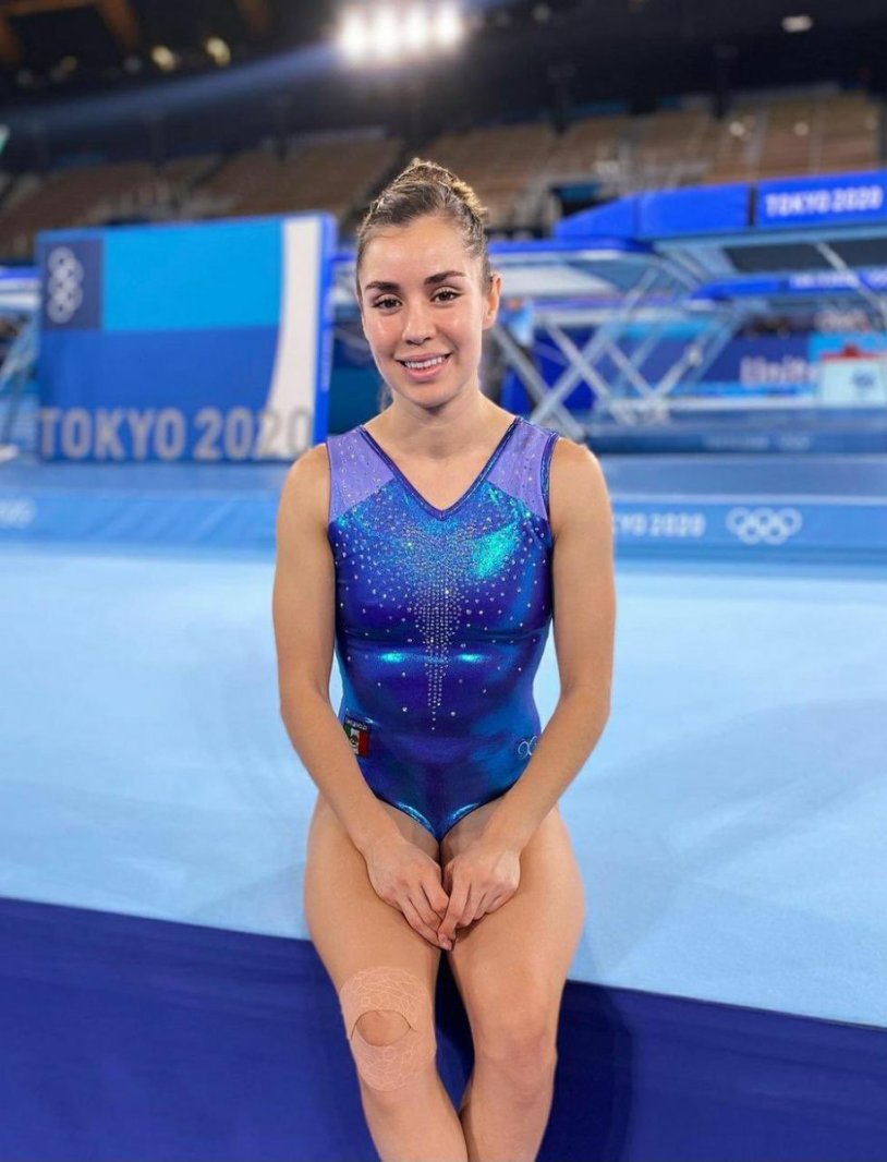 Dafne Fernández Adriana Torrebehano