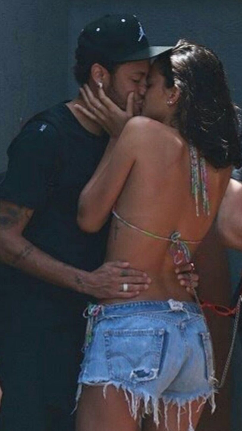 Odintsova and Neymar