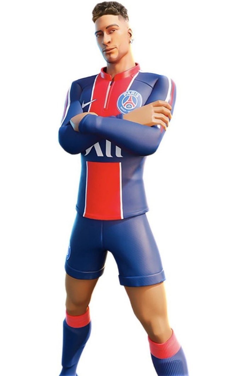 Bruna Markezini on the beach