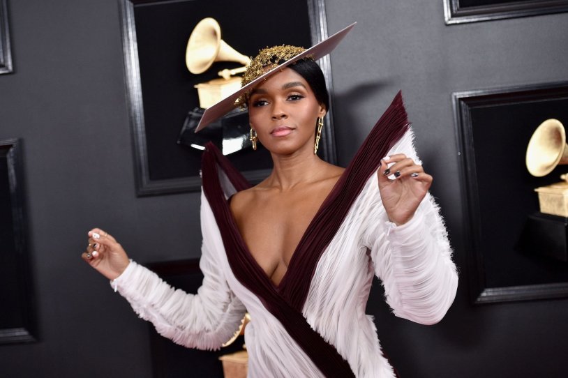 Janelle in Mediterranean Janelle Sexy