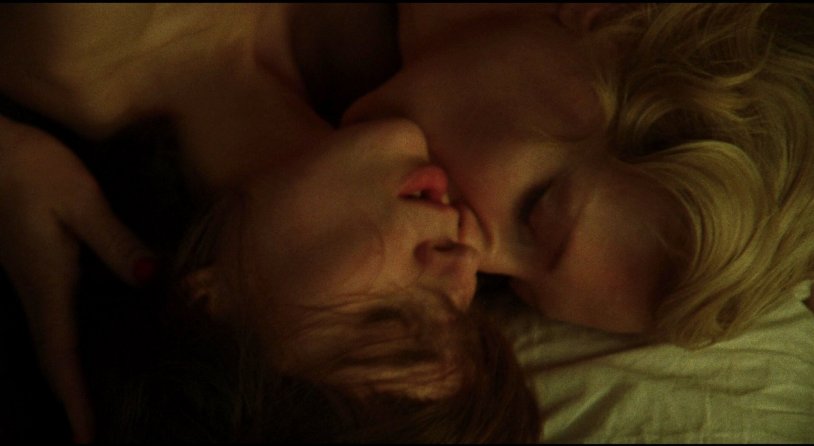 Ann with two n aesthetics