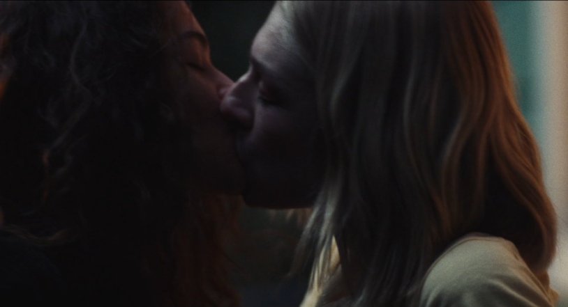 Sidney Suini bed scenes