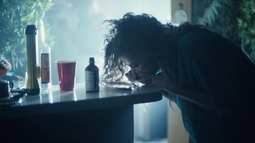 Zendaya euphoria smokes