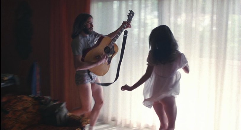 Almost Famous: Pressque Celebre 4k