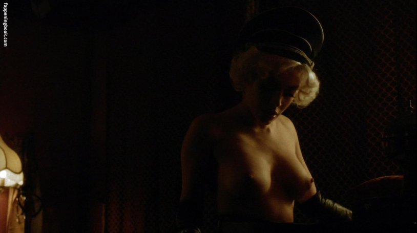 Elena Satina Magic City naked