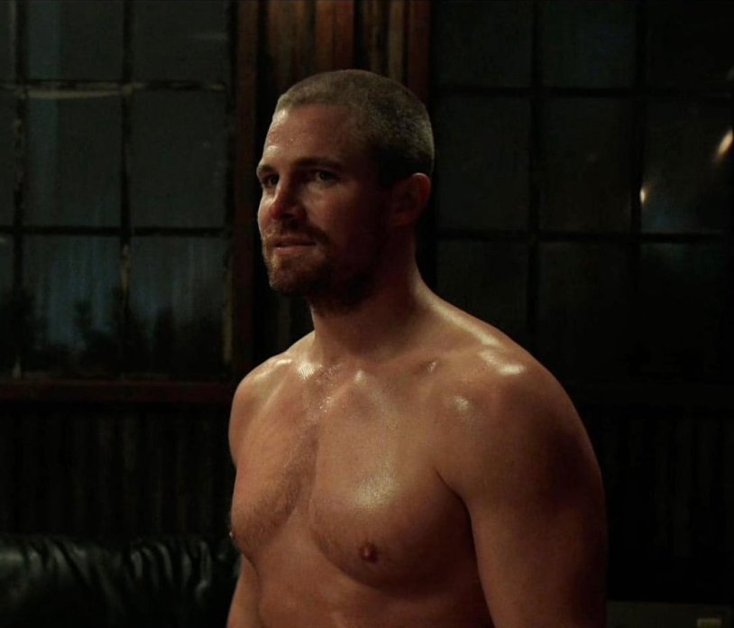 Oliver Kuin arrow torso