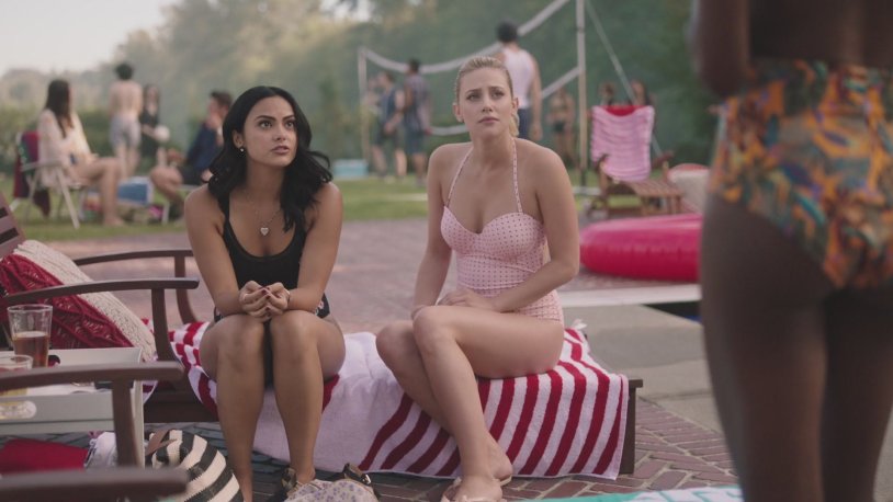 Lake Coyot Camila Mendes