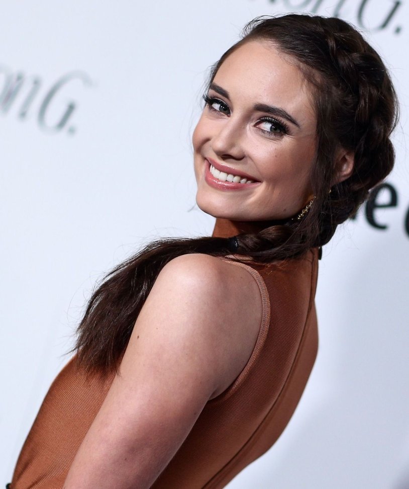 Charming PIA Mulenbek!