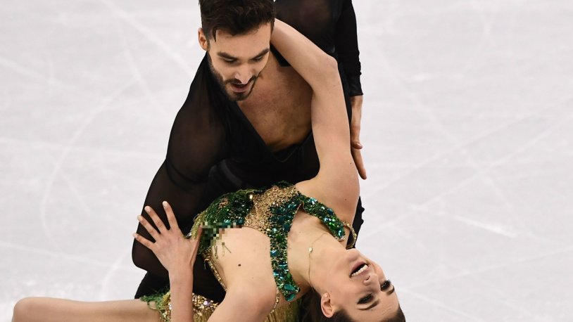 Young beautiful naked guy