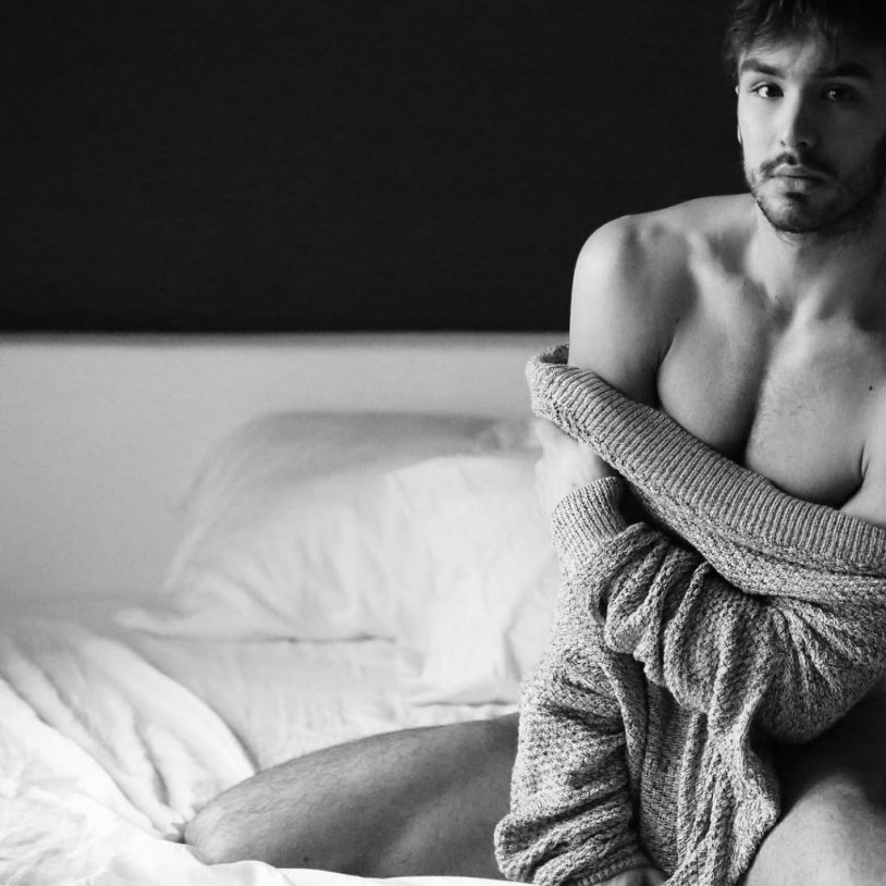 Guillaume Sizeron Naked