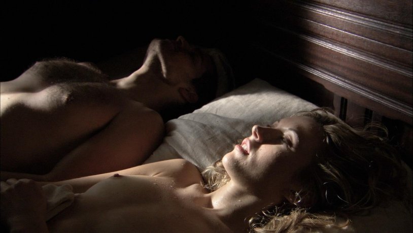 Naked Natalie Dormer in the series Tudora