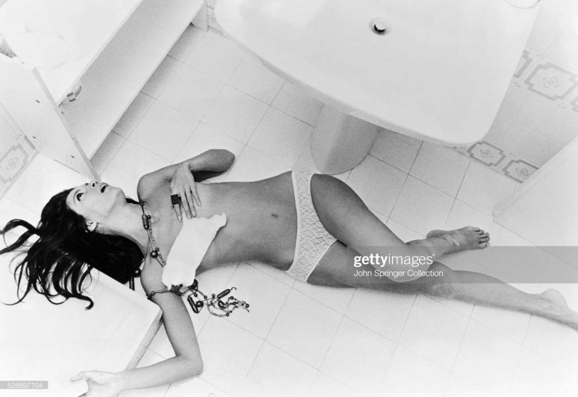 Romy Schneider Nude, Christine Boisson Nude, Betty Berr Nude - Le Mouton Enrage (1974)