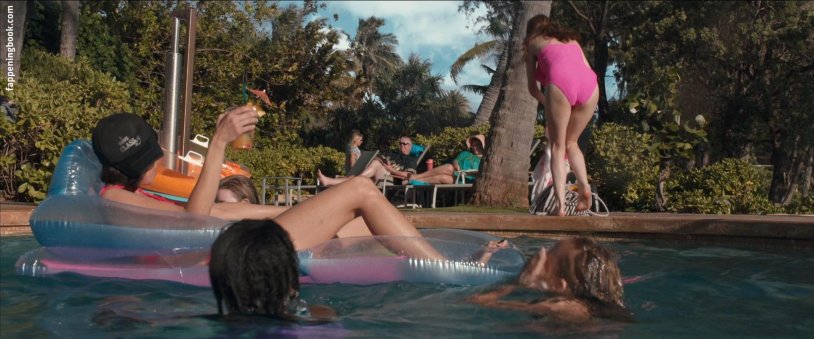 Anna Kendrick Hot Leaked