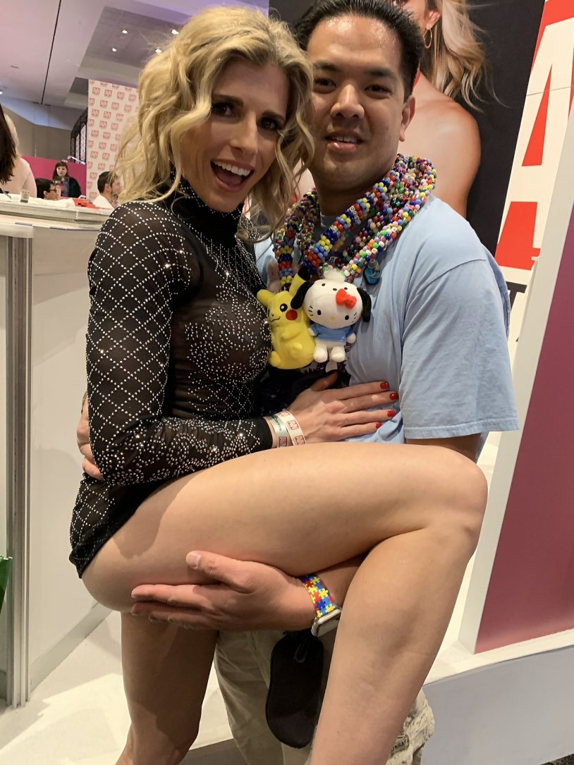 Danna Garcia / Danna Garcia