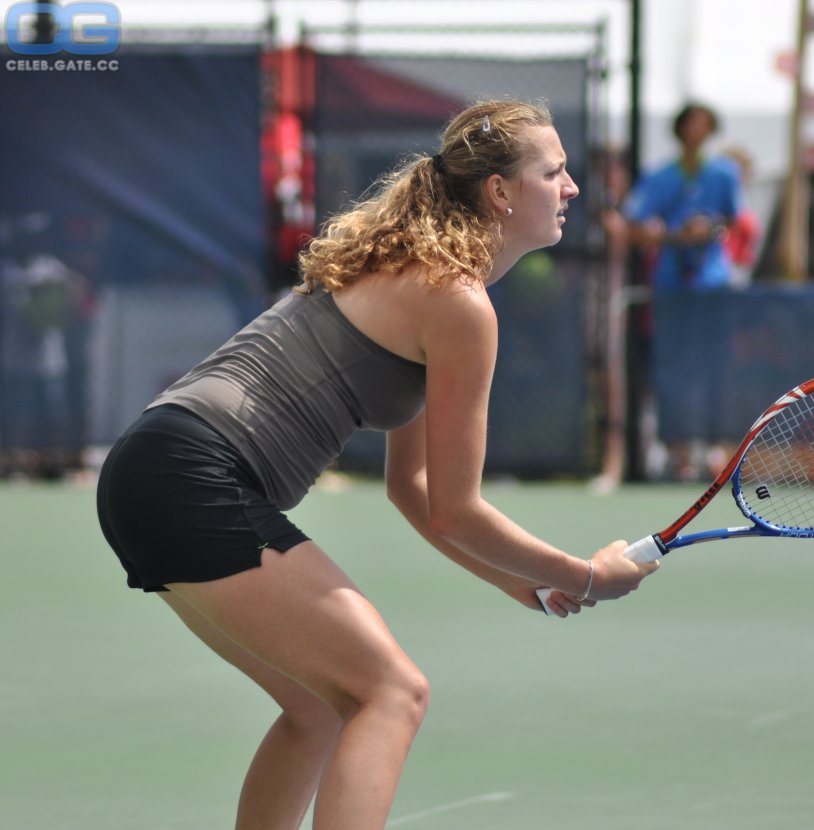 Petra Kvitova photo shoot play