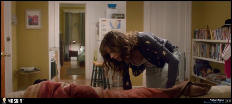 Analy Tyusteon Naked in Cinema