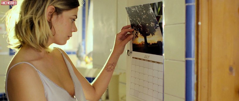 Analy Tyusteron Lucy