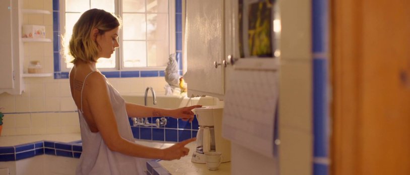 Analy Tyusteron Lucy