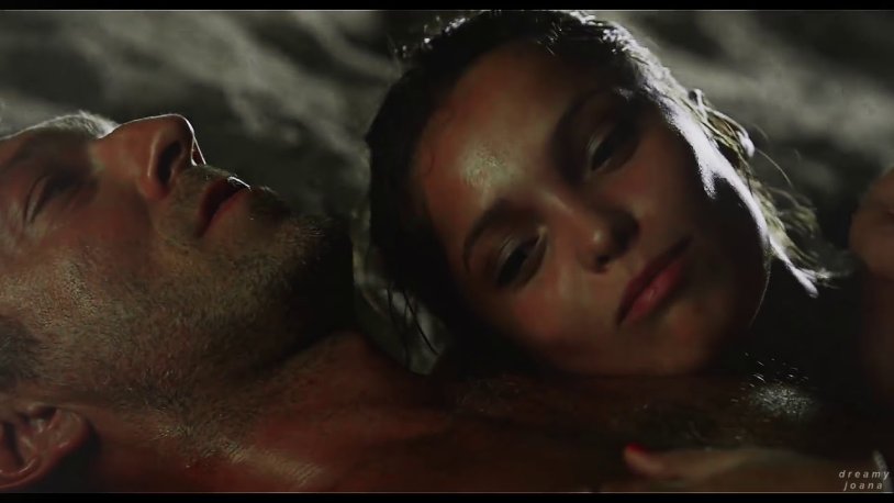 Miriam Leone breasts