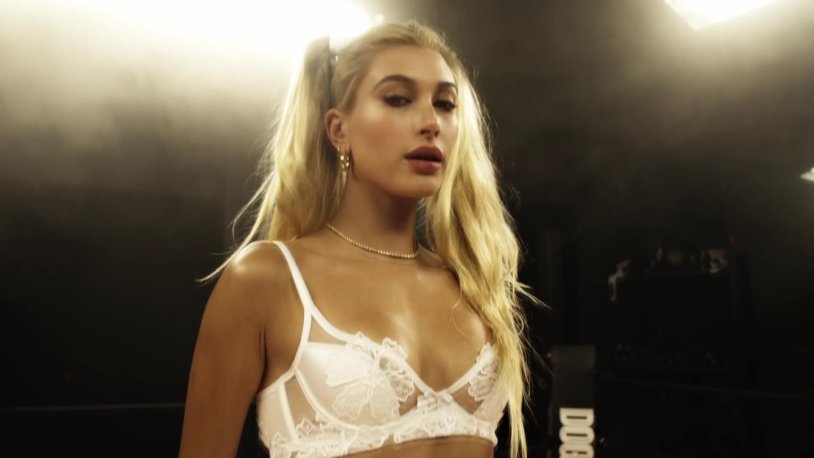 Hailey Baldwin Love Advent