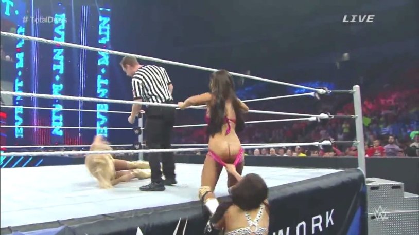 Lita Smackdown