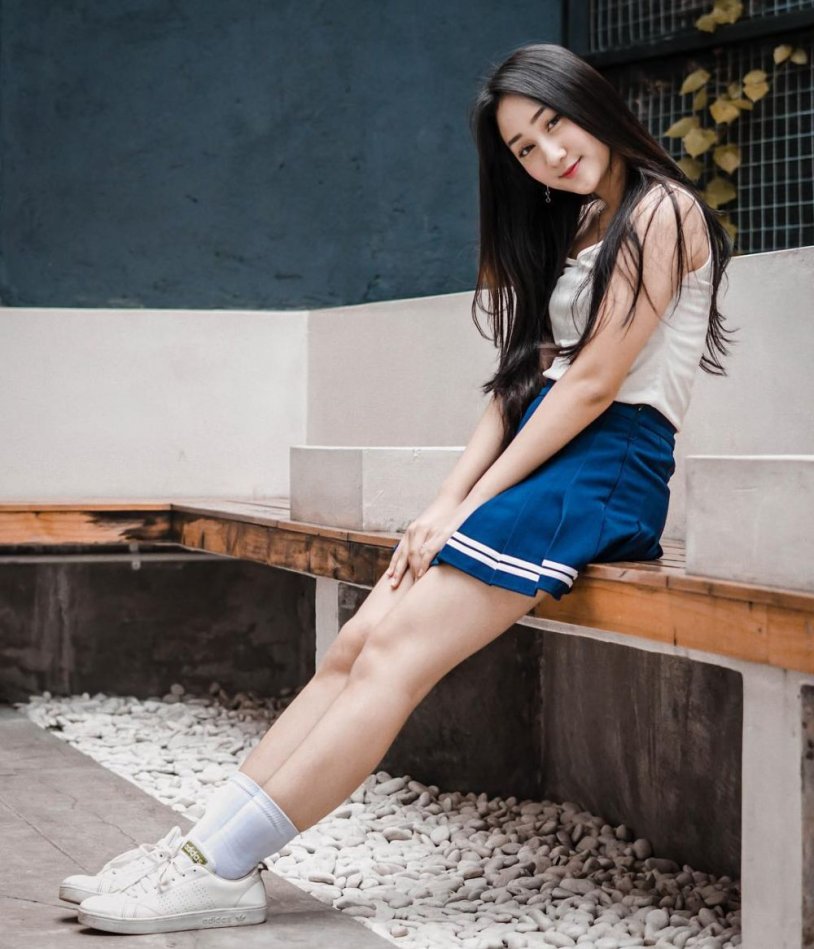 TT SANDRINA Michelle