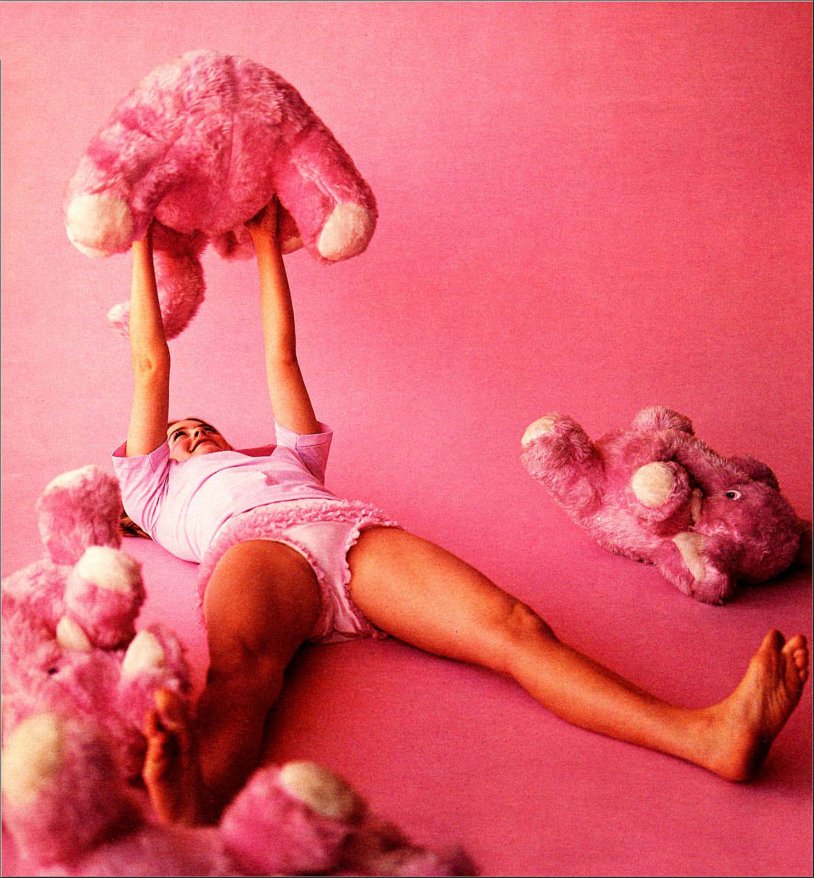 Toples Alicia Silverstone hobby