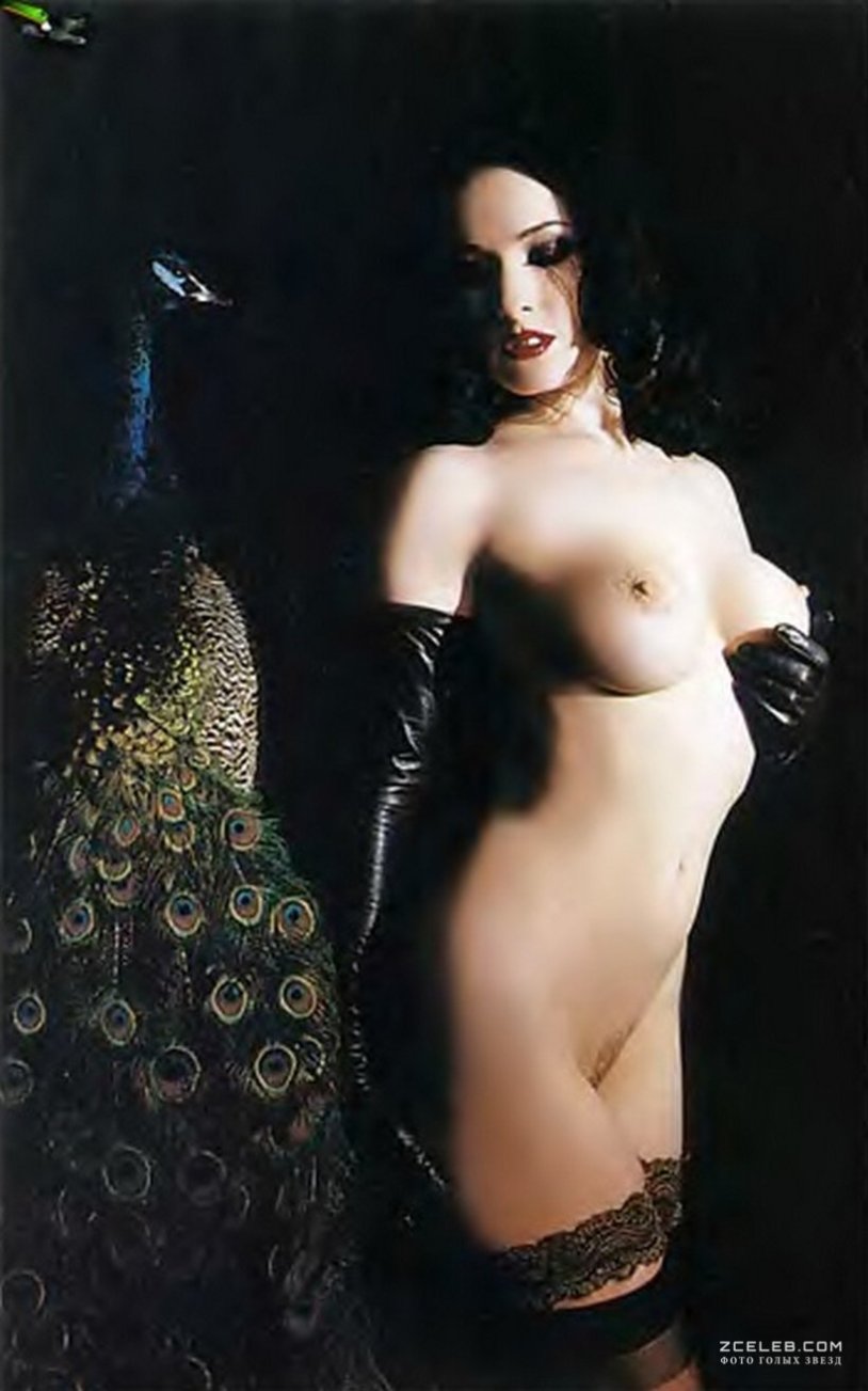 Dita von Tiz Burleske Naked