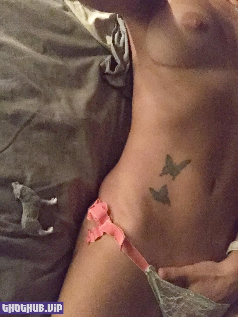 Rona Mitra Naked in films