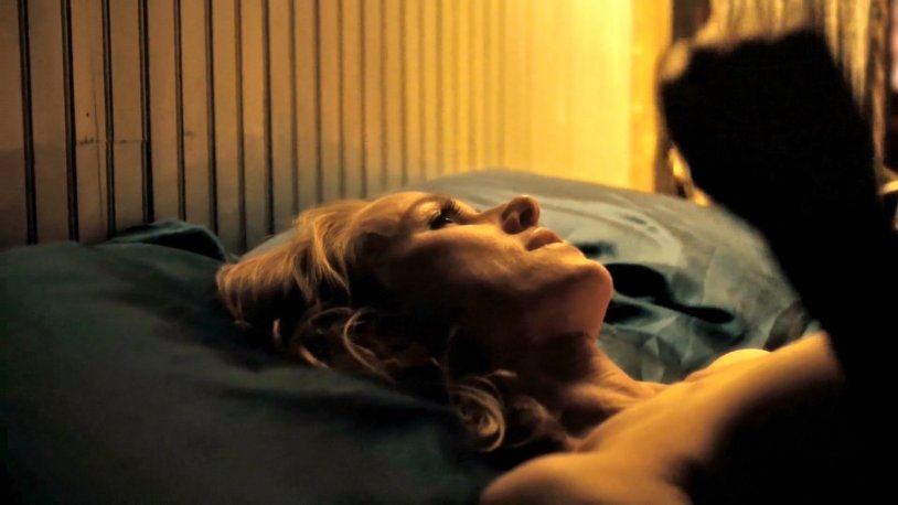Naomi Watts hot scenes