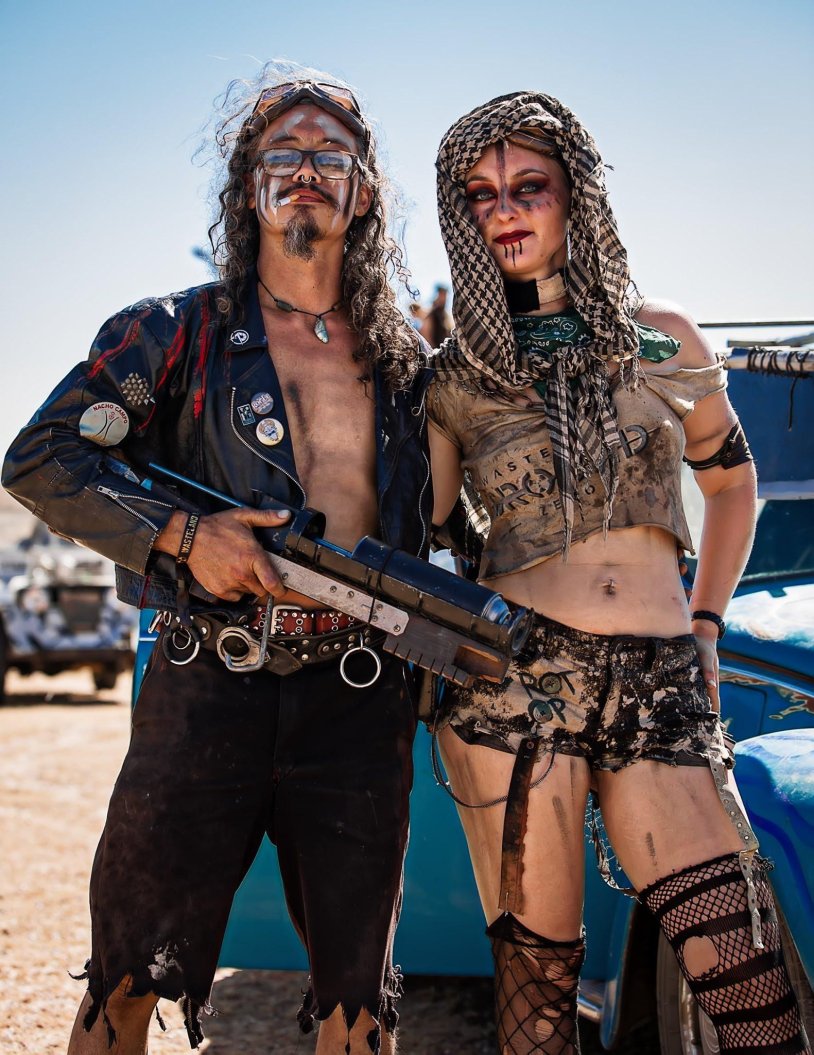 Crazy max style party