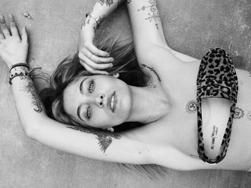 Paris Jackson Topless