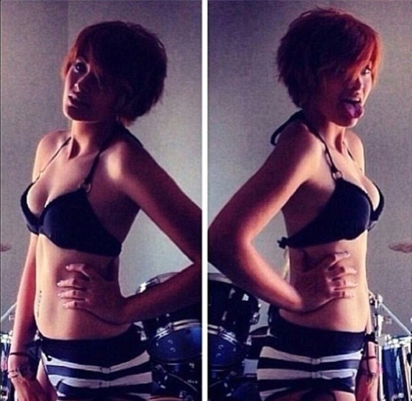 Paris Jackson armpits