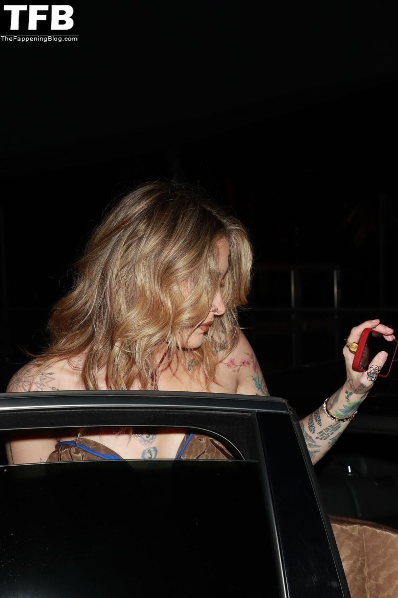 Paris Jackson with pierced nipples