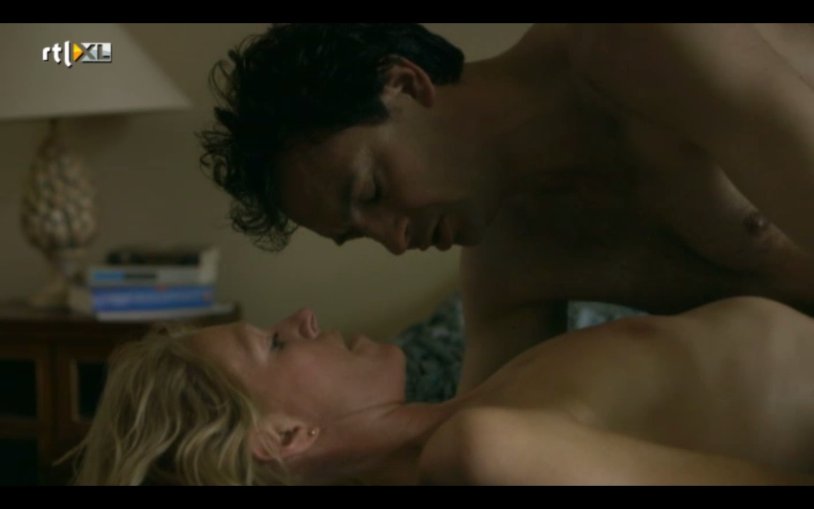 Katya Herbers visible nipples